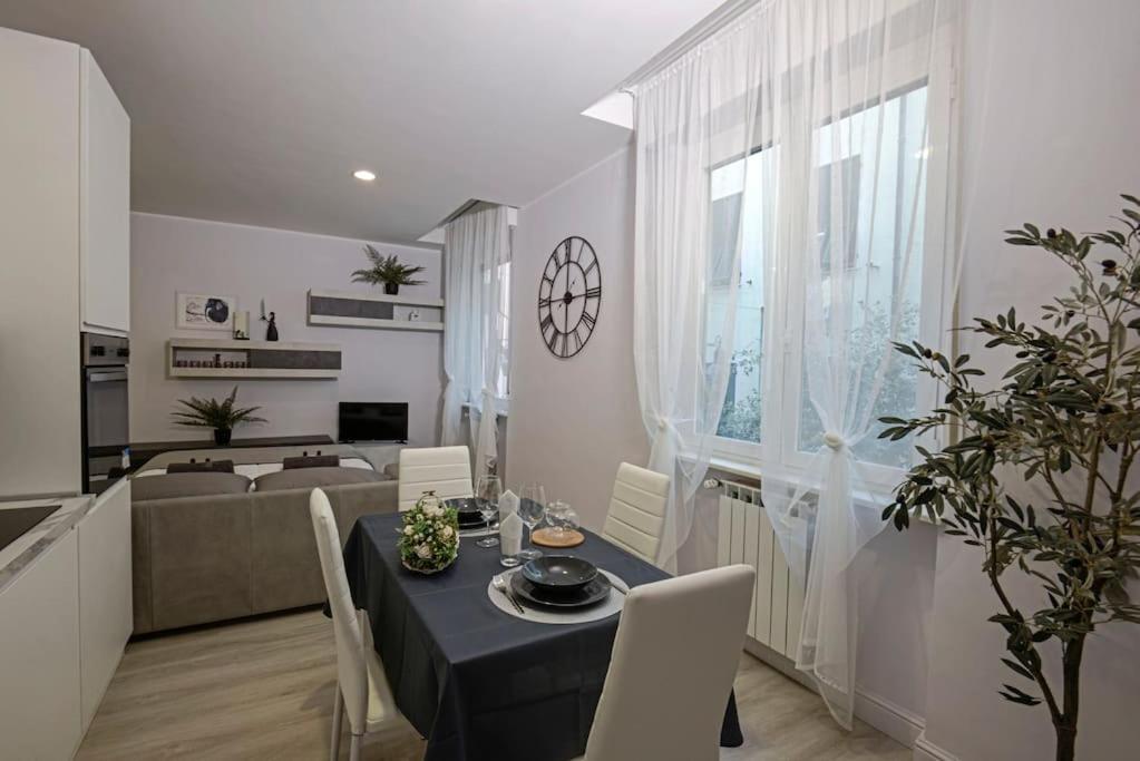 Suite In Centro Storico Porto Di Savona-Spiagge Exterior photo